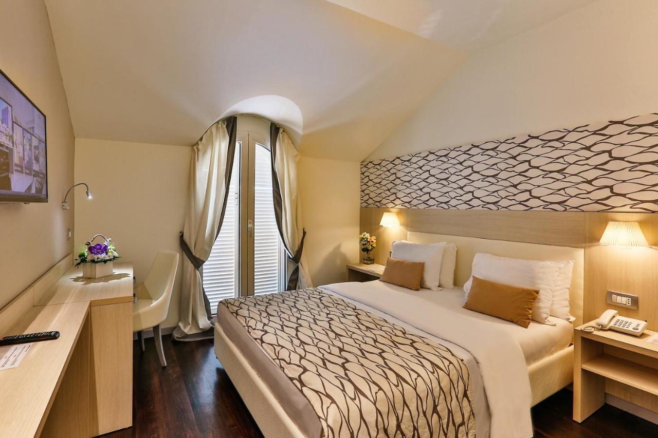 Hotel Palma Tivat Habitación foto